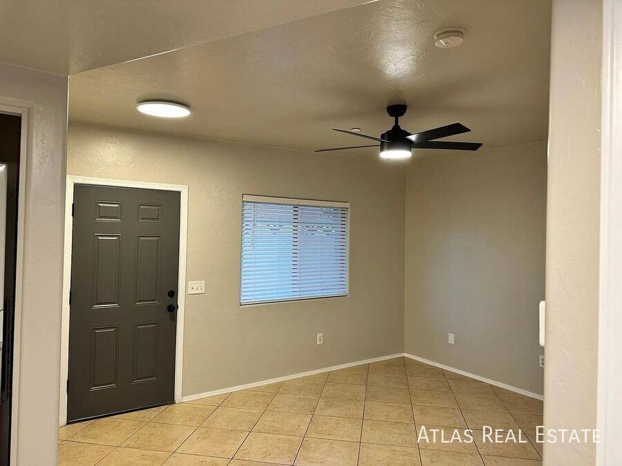 311 W Pastime Rd #6 - Photo 4 of 9