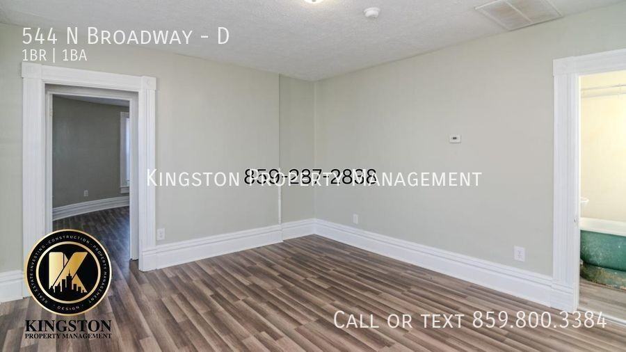 544 N Broadway St #D - Photo 7 of 13