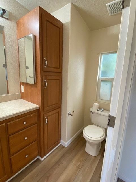 15026 Ivanhoe Drive, Unit 2 - Photo 6 of 7