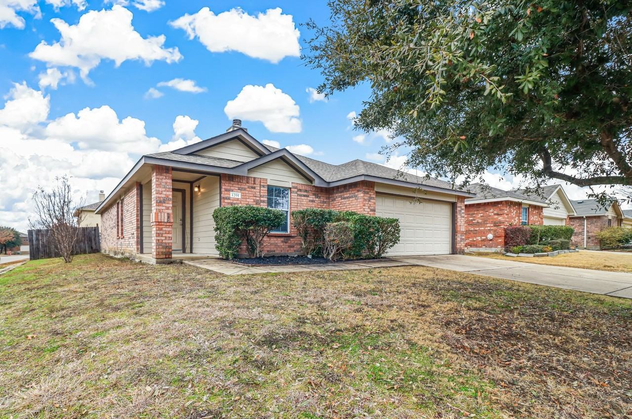 1201 Lambert Drive - Photo 2 of 19