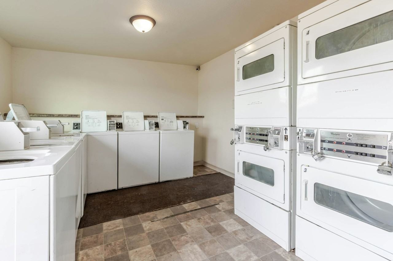 3737 Sturgis Road, Unit Studio - Photo 7 of 7