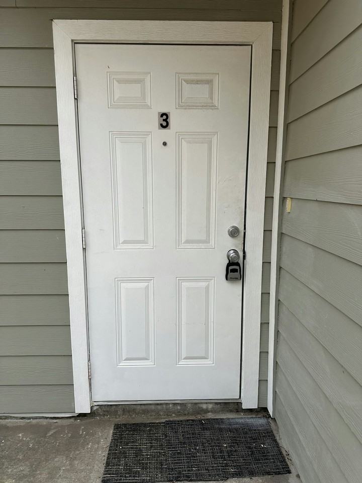 1308 Quitaca Drive, Unit 3 - Photo 2 of 8