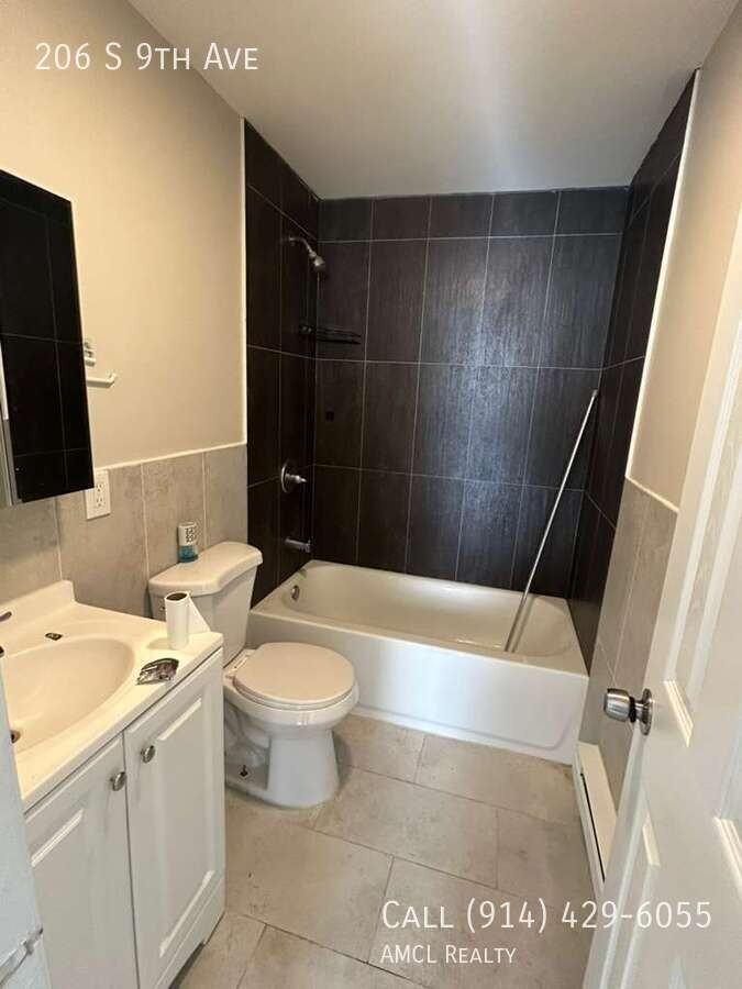 206 S 9th Ave - Photo 3 of 7