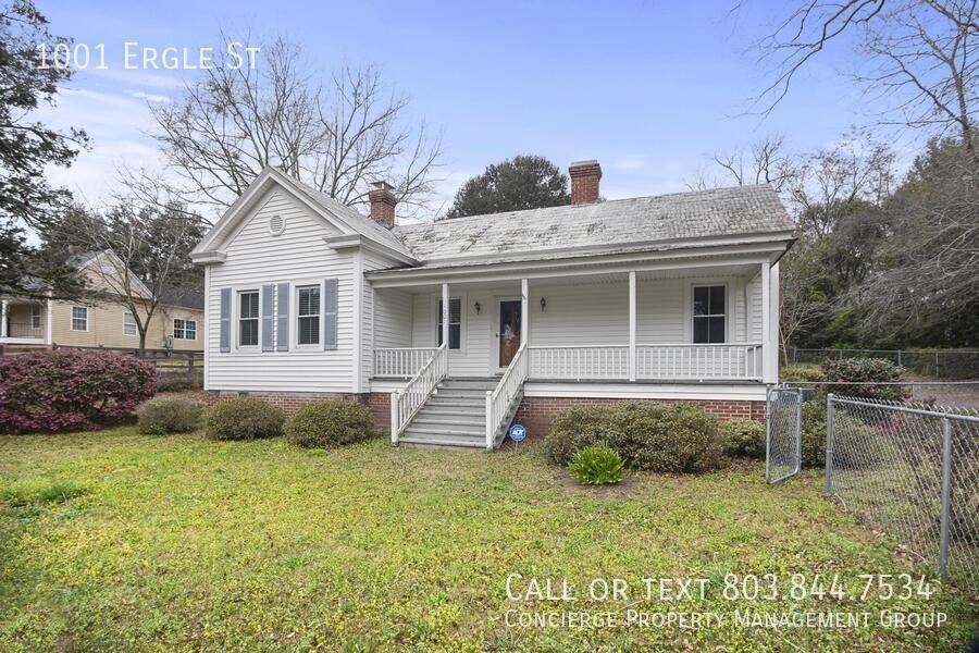 1001 Ergle St - Photo 2 of 18