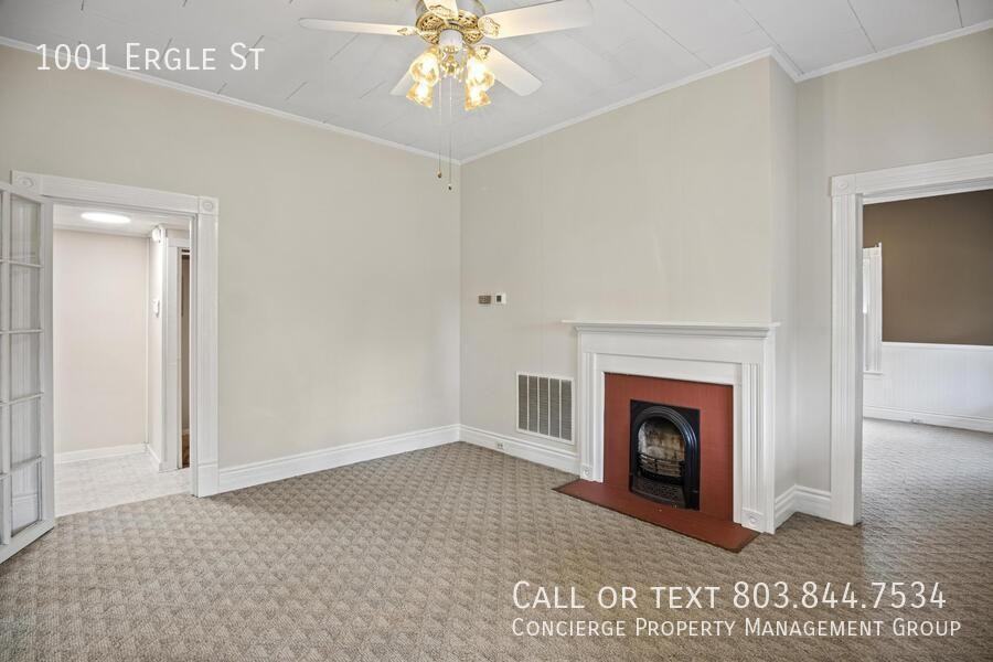 1001 Ergle St - Photo 6 of 18