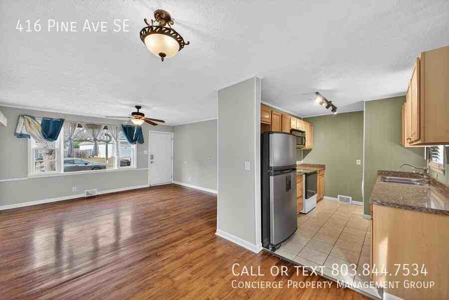 416 Pine Ave Se - Photo 6 of 19