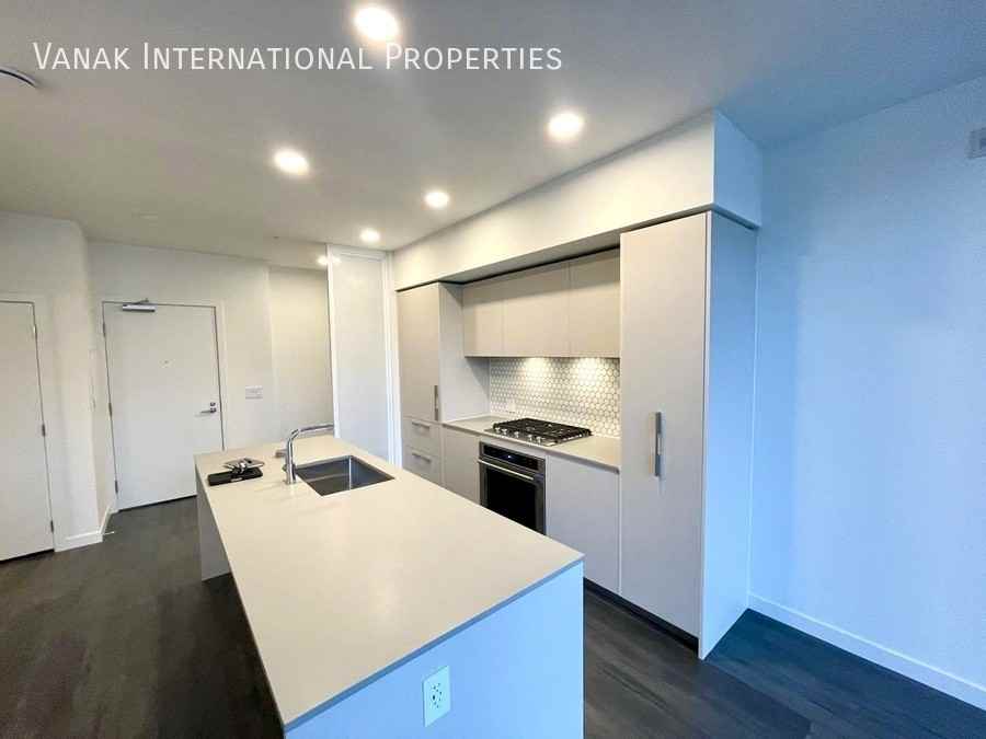 1504 Scott Cres - Photo 7 of 28