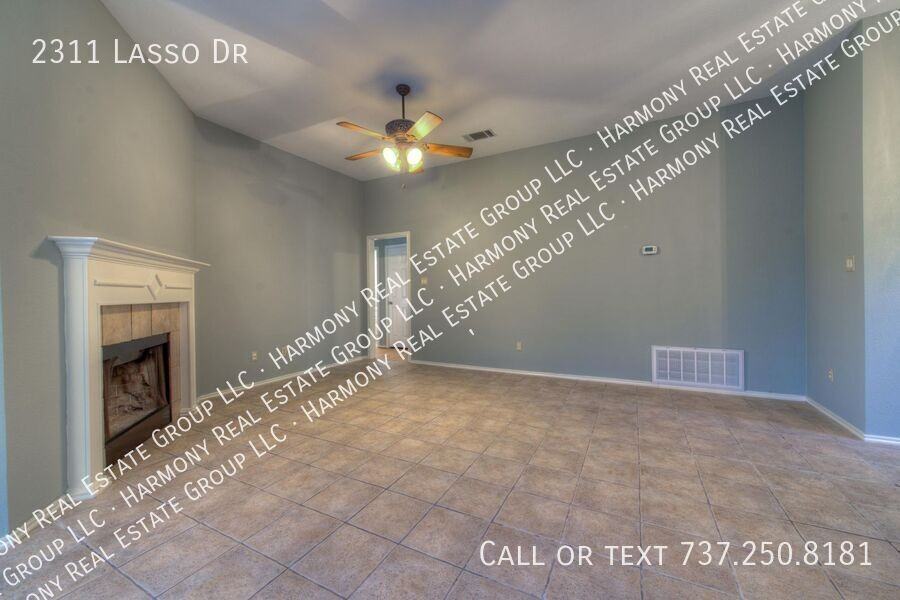 2311 Lasso Dr - Photo 7 of 19