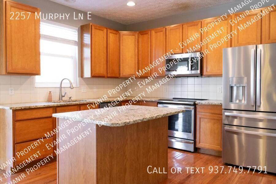 2257 Murphy Ln E - Photo 2 of 49