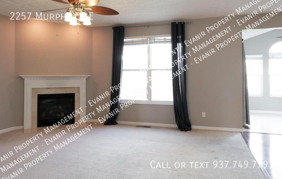2257 Murphy Ln E - Photo 3 of 49