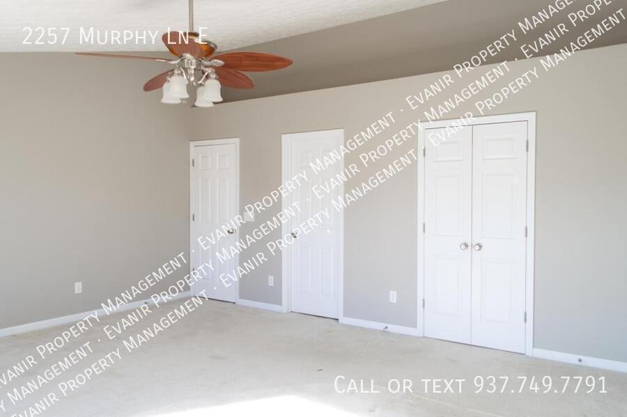 2257 Murphy Ln E - Photo 4 of 49