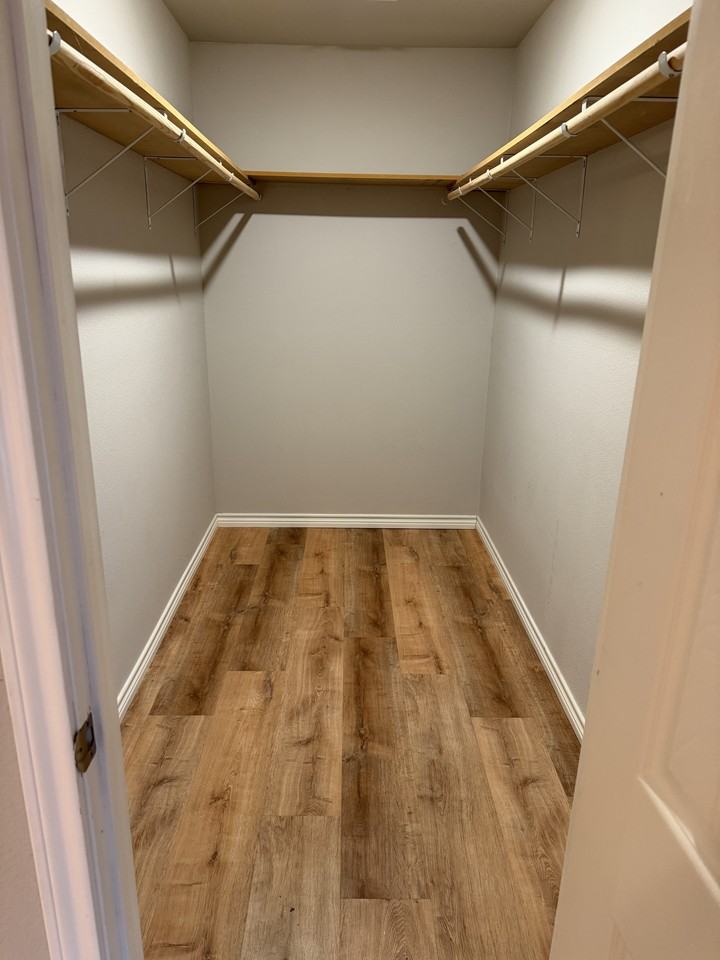 6641 W Fm 922 #B - Photo 6 of 12