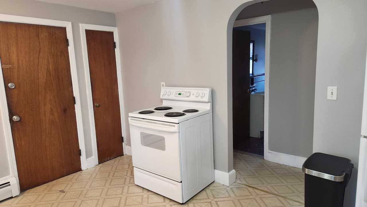 11 Milwaukee Ave #1 - Photo 2 of 8