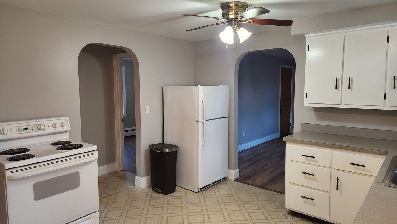 11 Milwaukee Ave #1 - Photo 3 of 8