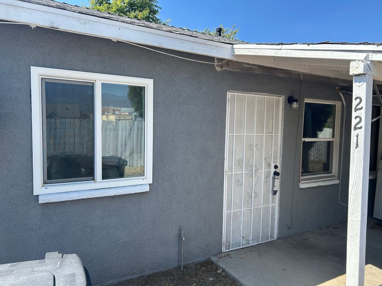 231 W 6th St #231 - Photo 5 of 7