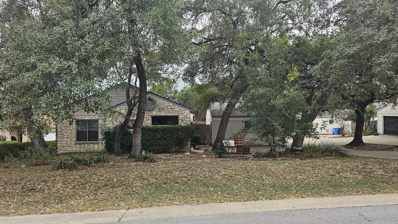 263 Mooring Cir #B - Photo 2 of 17