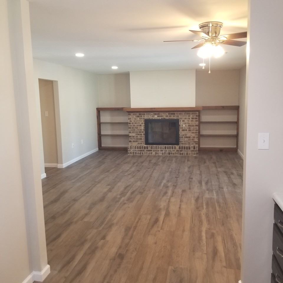 6401 Salem Park Cir #6401 - Photo 3 of 8