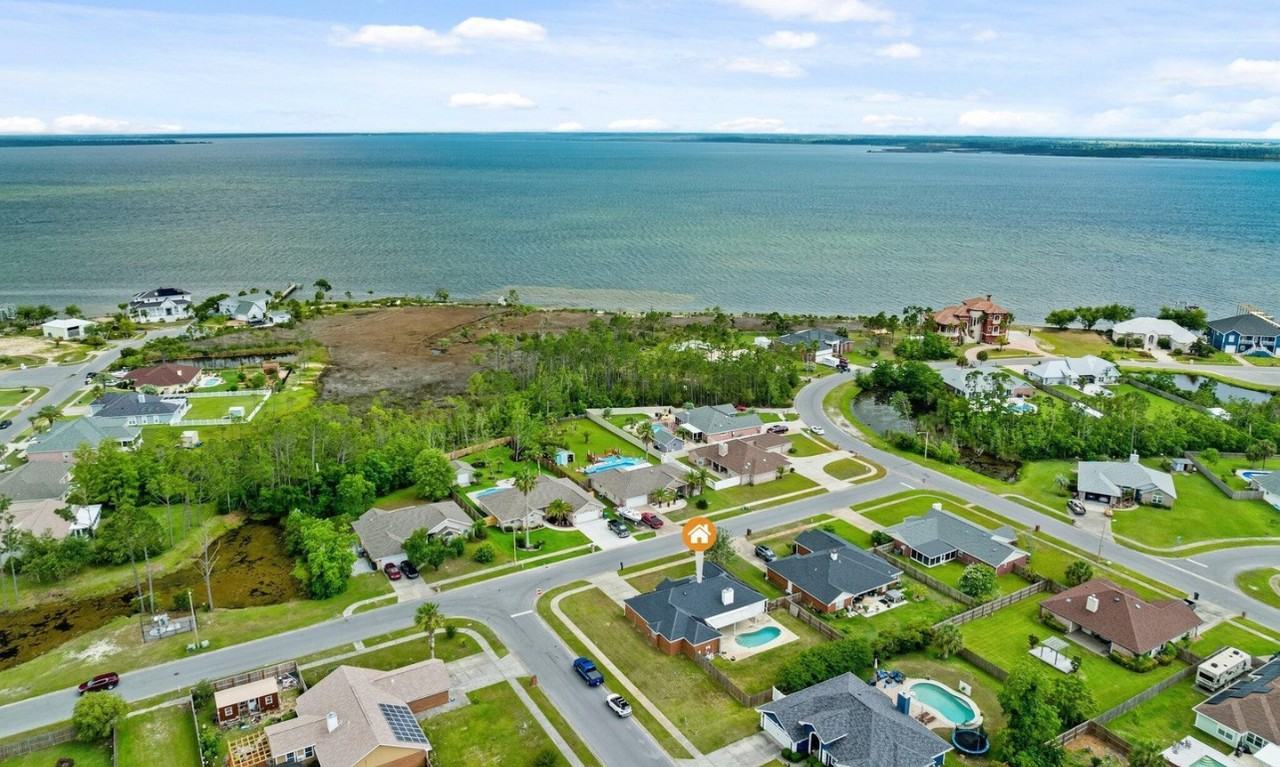 6917 Minchew Ct #NA - Photo 2 of 50