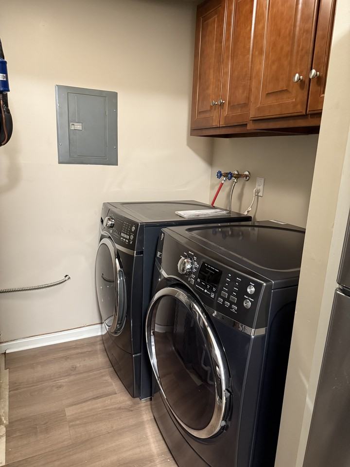 1390 Cedarwood Dr #D1 - Photo 4 of 18