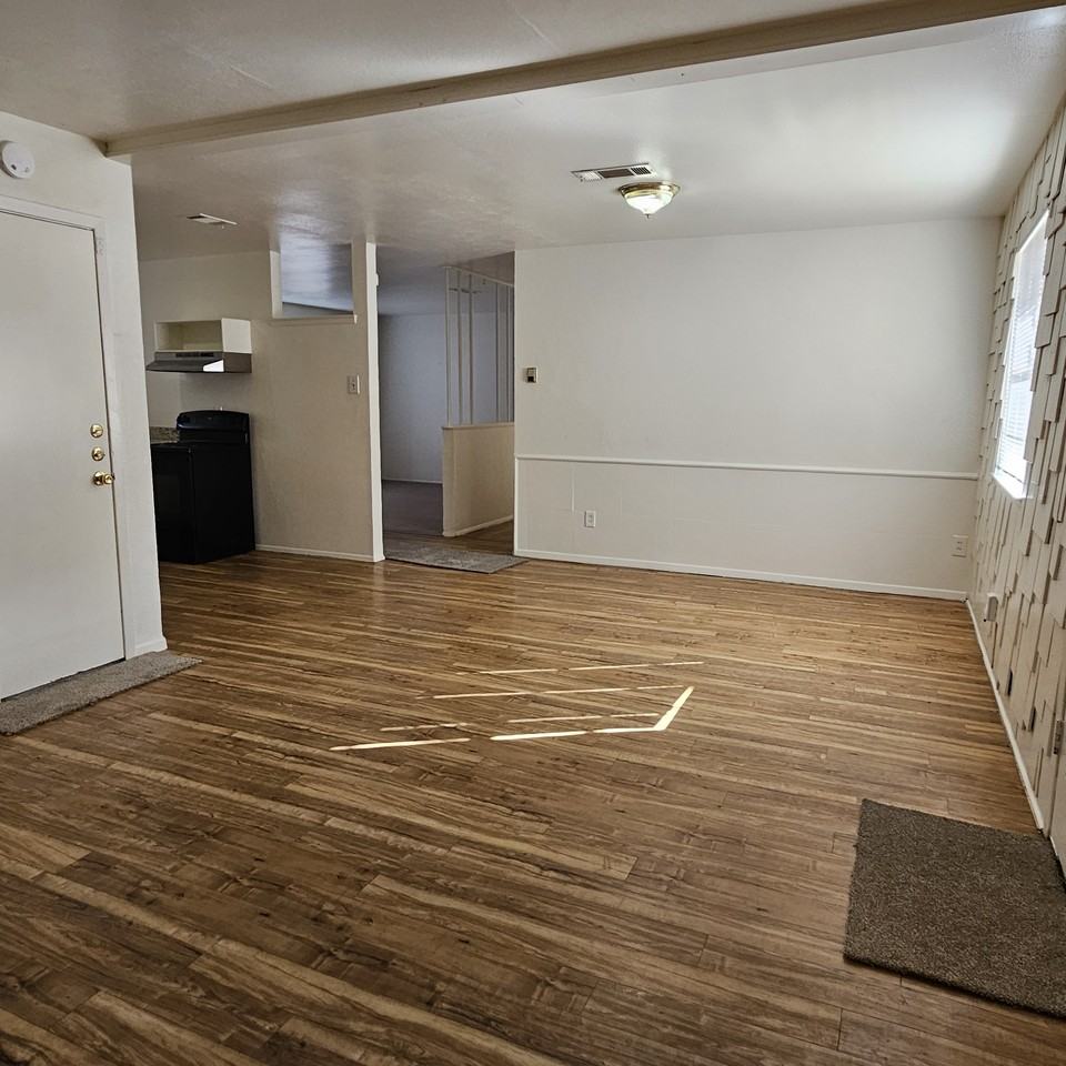 534 Holly Ln #NA - Photo 2 of 15