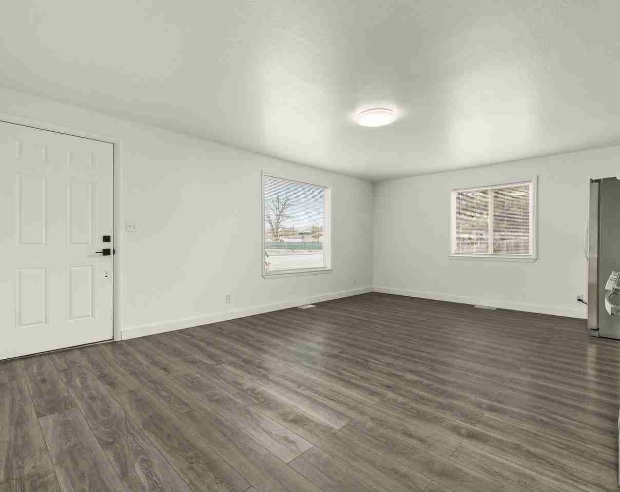 4057 N Adams St #A - Photo 4 of 13