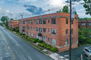 1217 N Main St #B - Photo 1 of 1