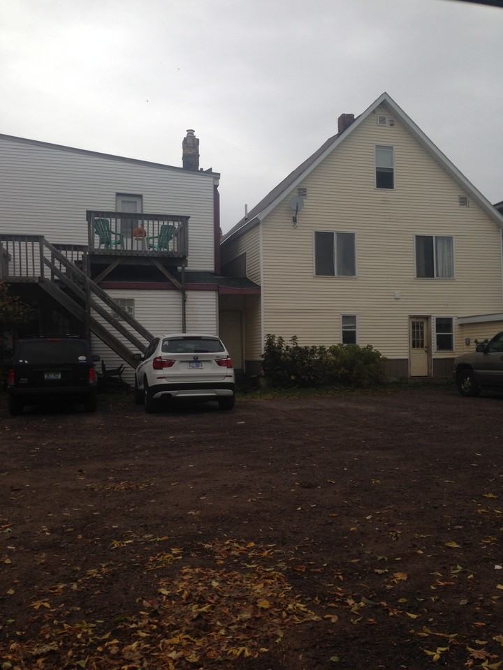 504 Quincy St - Photo 2 of 19