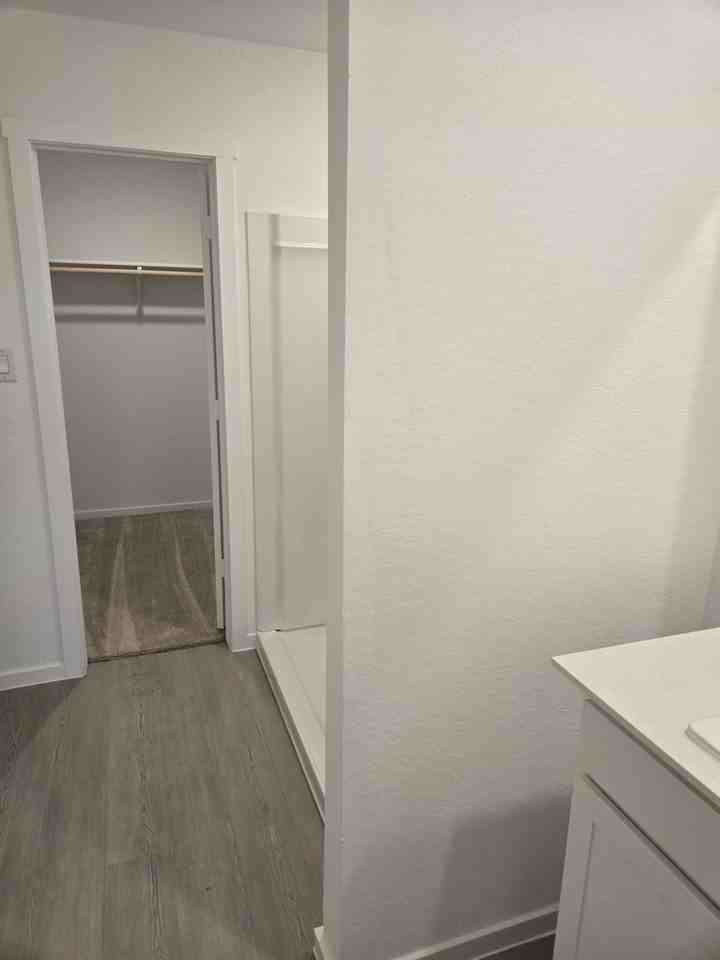 720 Canyon Run #NA - Photo 5 of 8