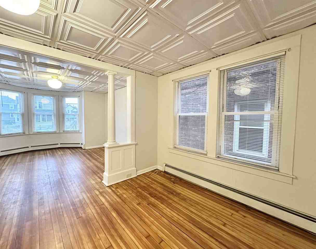 104 3rd Ave #1 - Photo 3 of 10