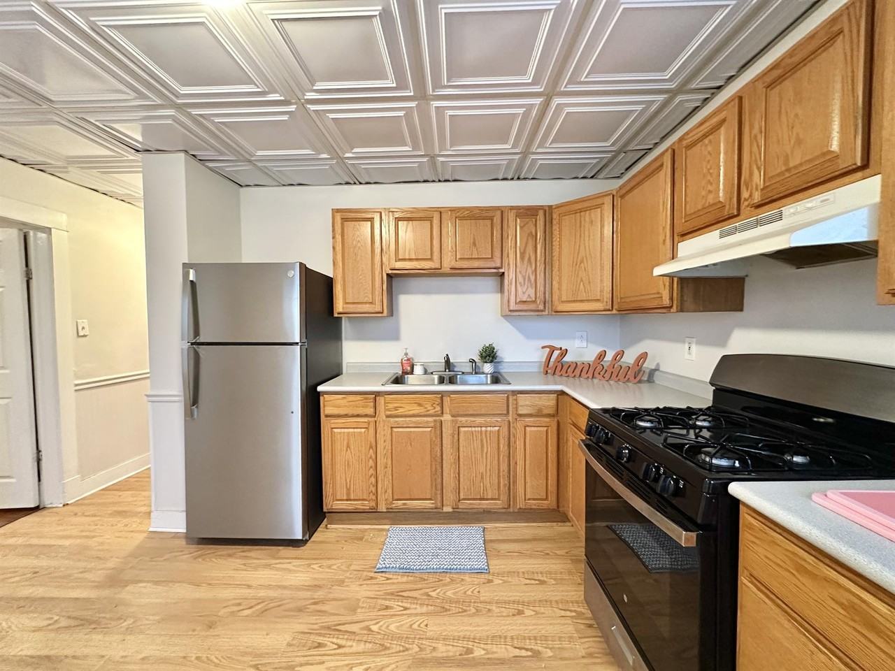 104 3rd Ave #1 - Photo 5 of 10