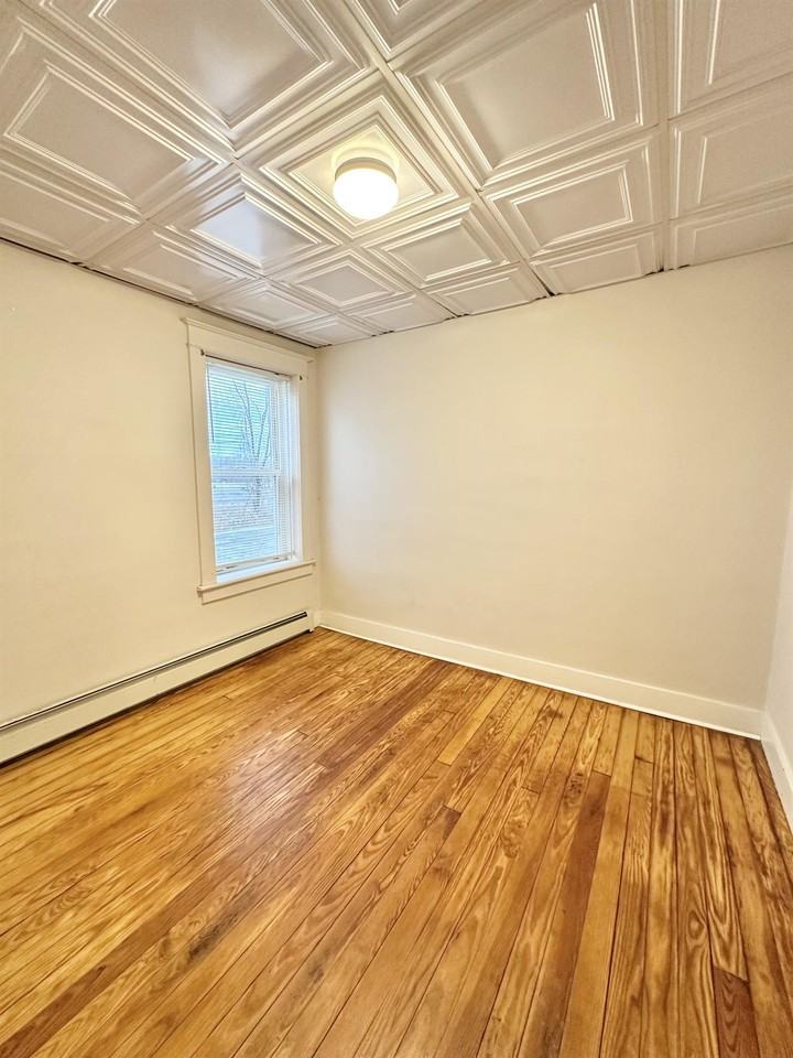 104 3rd Ave #1 - Photo 6 of 10