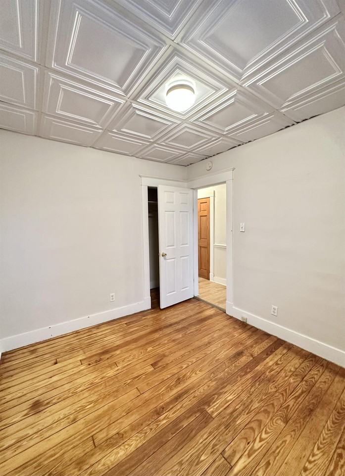 104 3rd Ave #1 - Photo 7 of 10