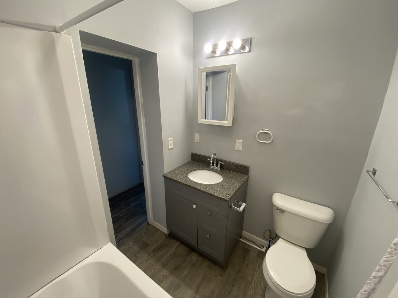 19418 Newtown Rd - Photo 5 of 13