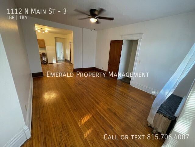 1112 N Main St #3 - Photo 5 of 16