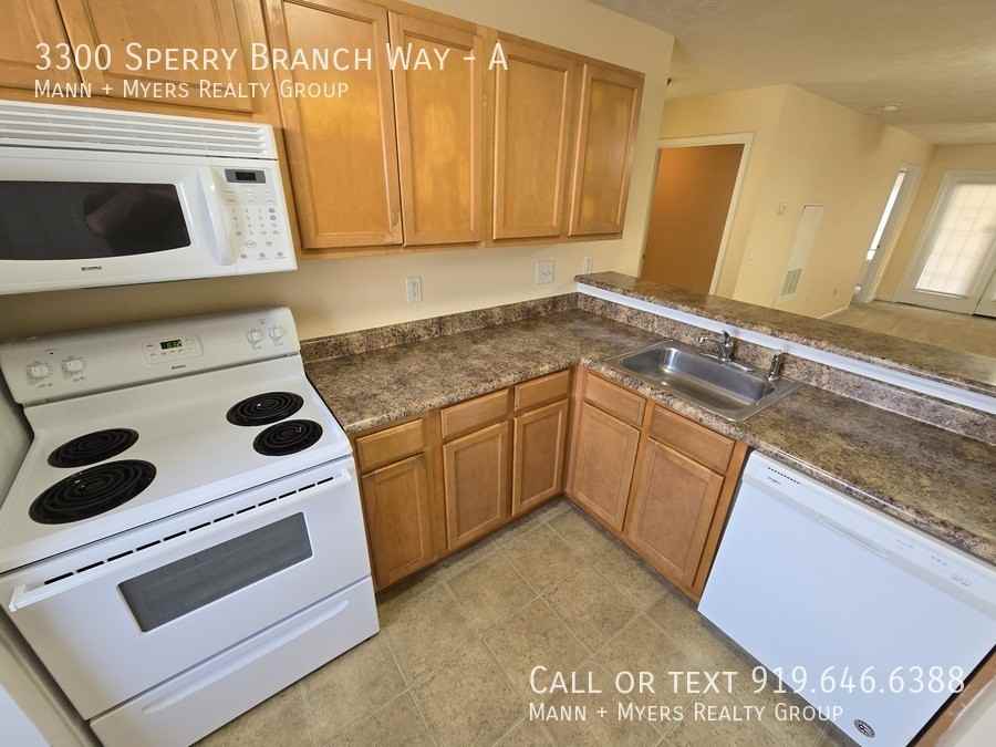 3300 Sperry Branch Way #A - Photo 4 of 18