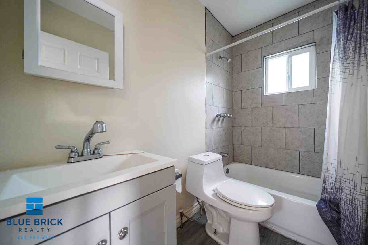 2440 1/2 Fairmount St #1A - Photo 6 of 11