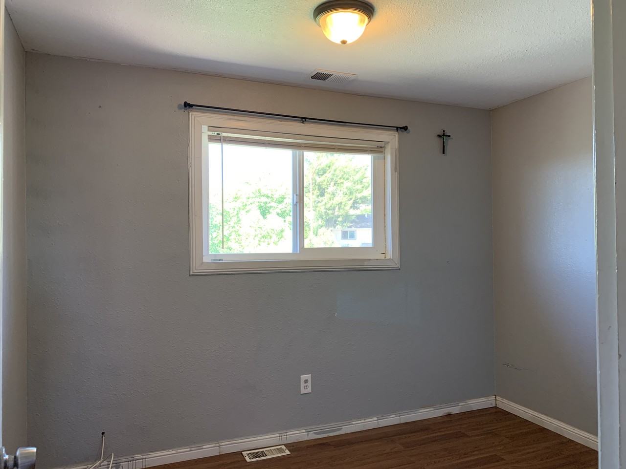 1511 Mount Everest Ct #2 - Photo 5 of 6