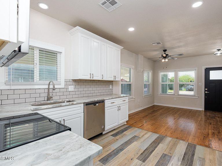 1618 W Taylor St #NA - Photo 5 of 14