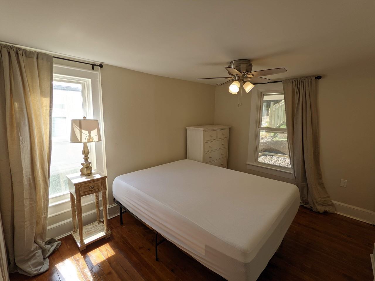 30 Woodrow Ave #NA - Photo 4 of 33