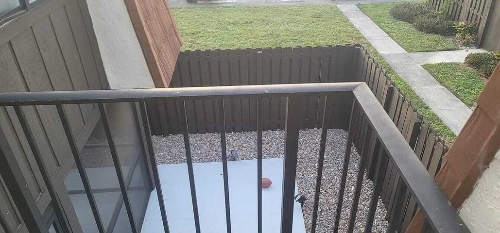 2184 White Pine Circle #A - Photo 3 of 8