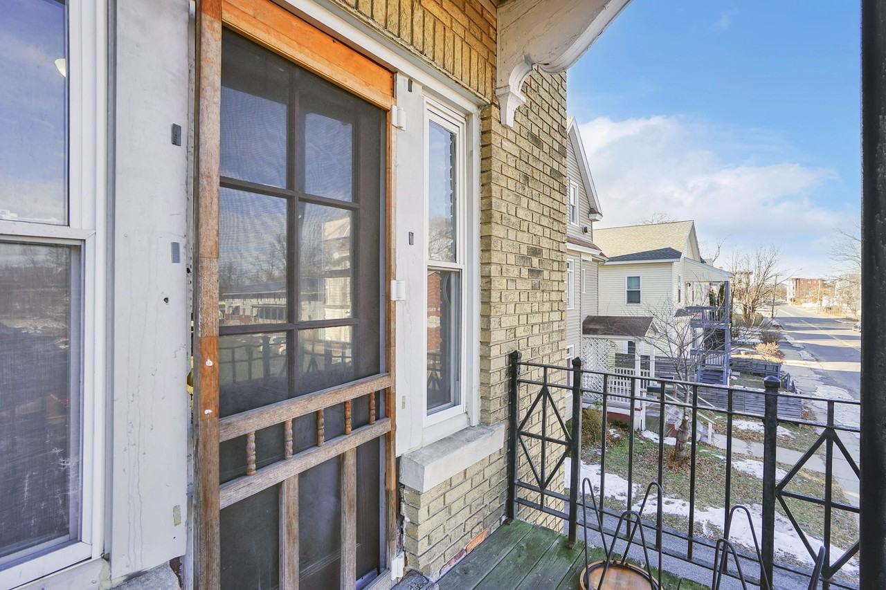 144 White St Apt 4r #4R - Photo 2 of 25