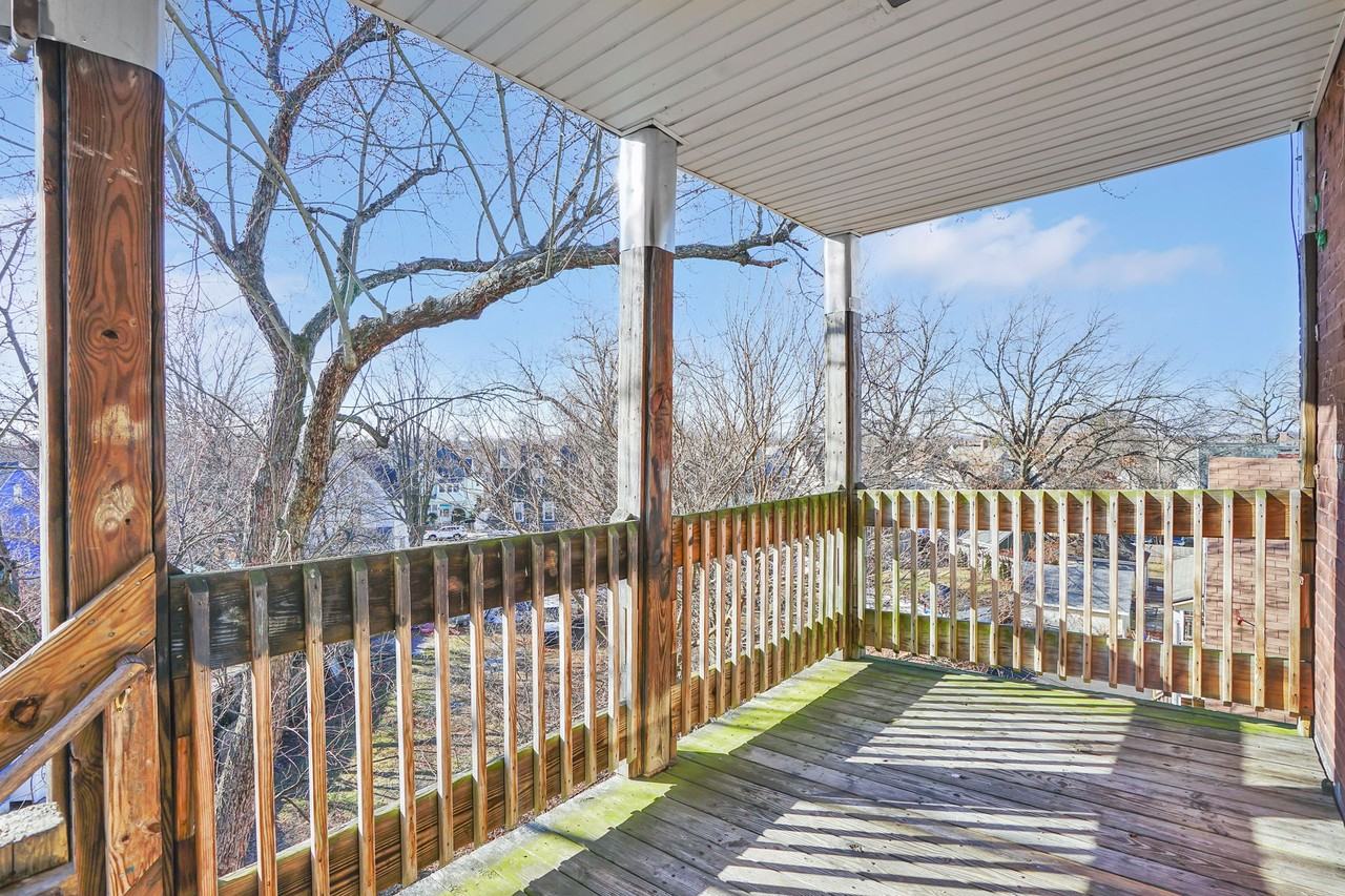 144 White St Apt 4r #4R - Photo 7 of 25