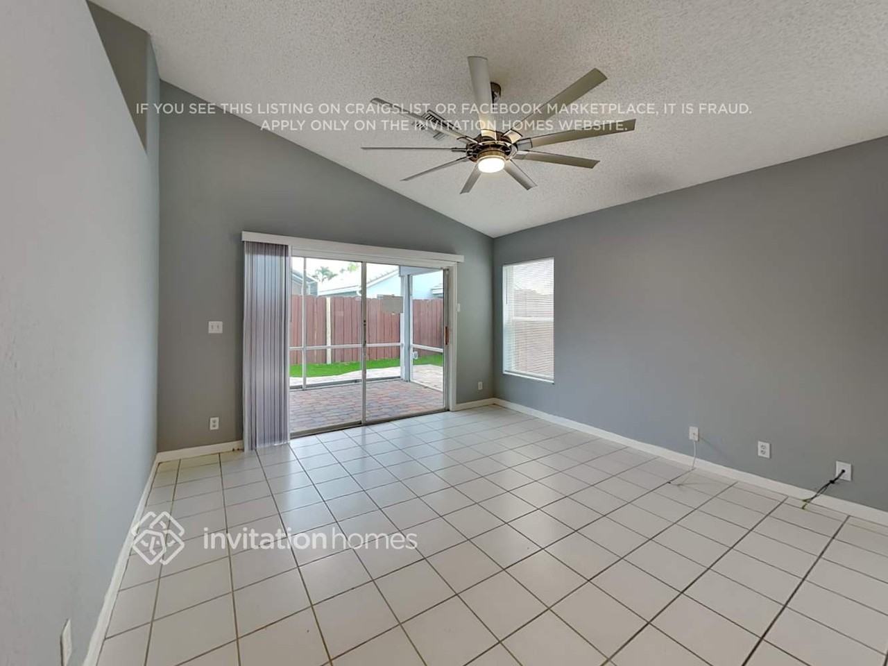 7567 Stirling Bridge Blvd N - Photo 6 of 20