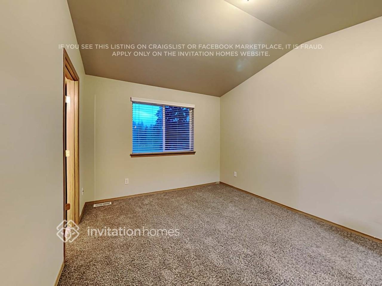 19620 84th Ave E - Photo 6 of 12