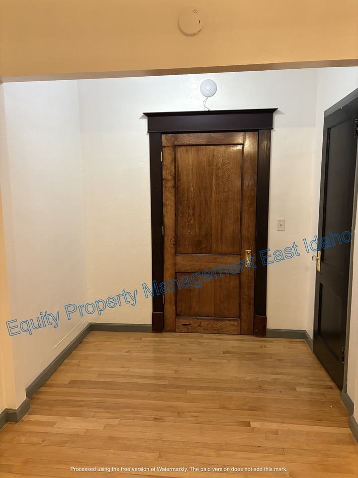 ID - 340 S Arthur Ave - LB - Photo 2 of 23