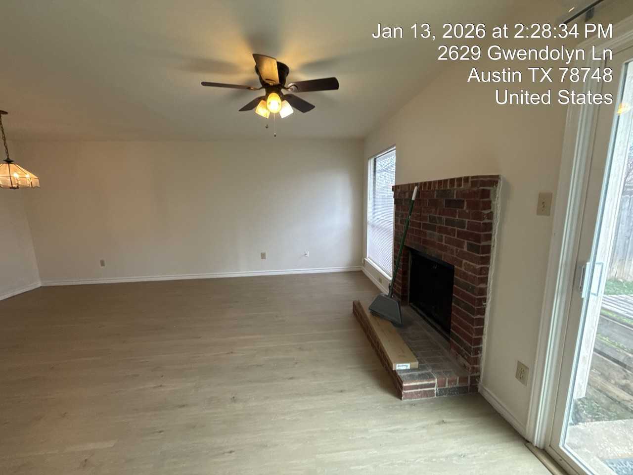 2629 Gwendolyn Ln - B - Photo 7 of 23