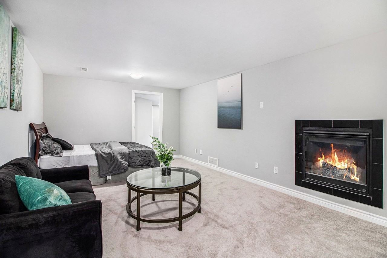 129 Eric Maloney Way - Photo 2 of 5