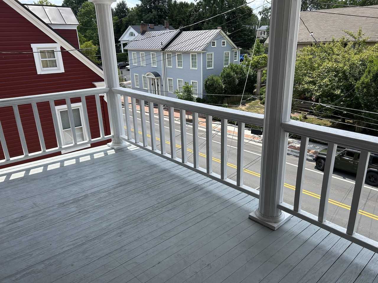 112 North Washington Street - Photo 7 of 24