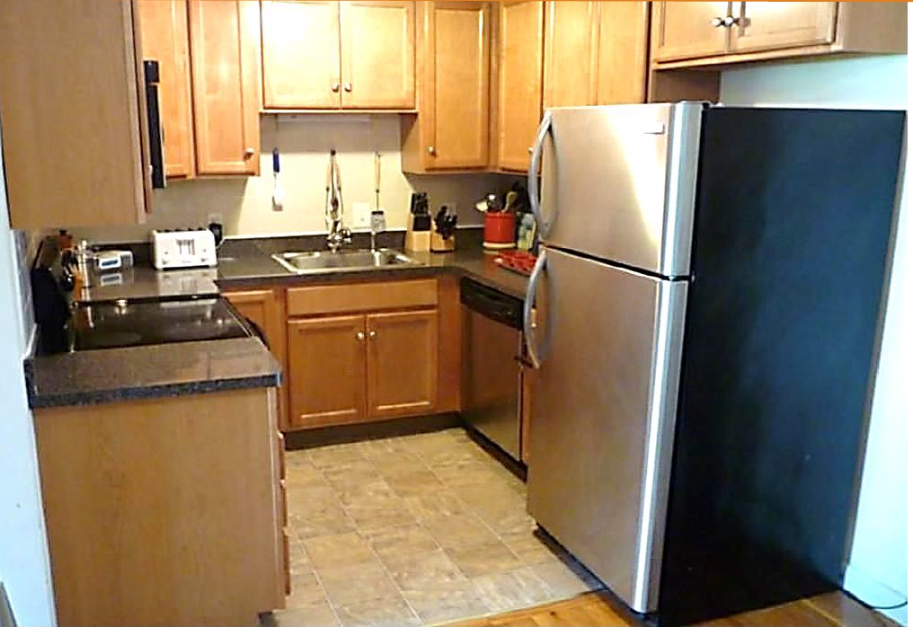 Elm Street Apartments - Photo 3 of 6