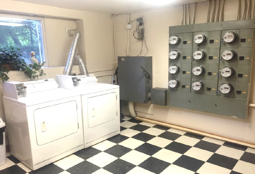 Elm Street Apartments - Photo 4 of 6